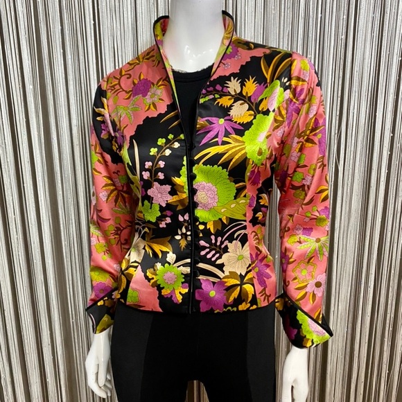 🔻SALE🔻JS COLLECTIONS🔹EXCELLENT CONDITION • Silk - Picture 2 of 10